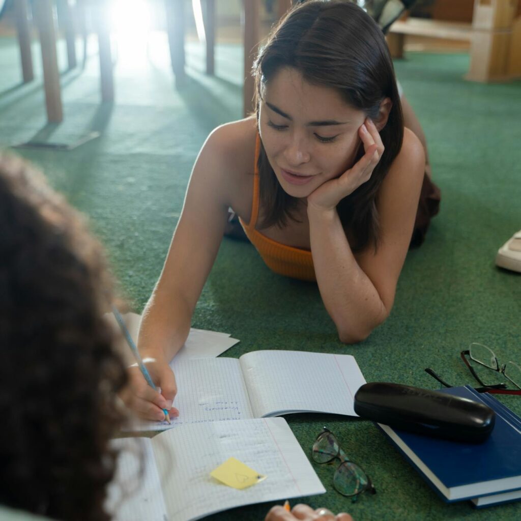 Cómo elegir becas para cursos de formación online 1 pexels photo 9489923